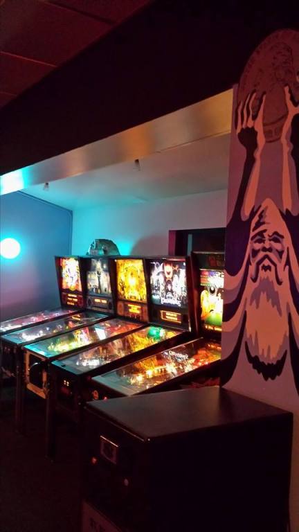 The Pinball Lounge arcade